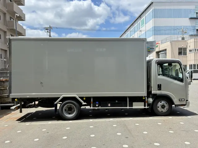 いすゞ エルフ 2RG-NMR88ANの写真6