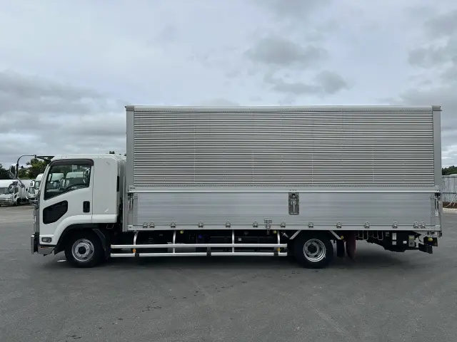 いすゞ フォワード 2RG-FRR90T2の写真4