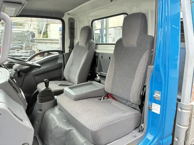 いすゞ エルフ TRG-NMR85ARの写真19
