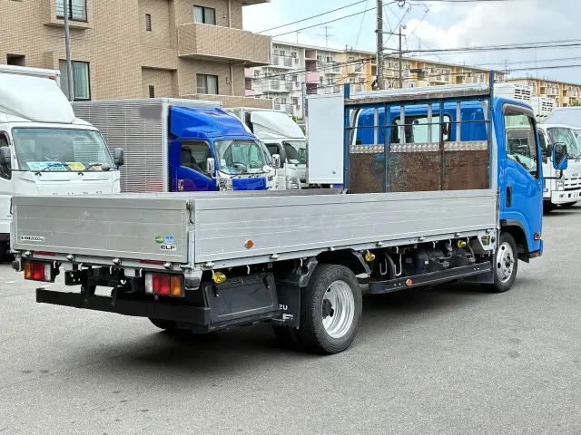 いすゞ エルフ TRG-NMR85ARの写真32