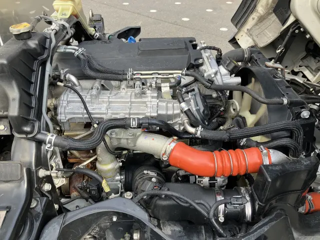 三菱 キャンター TPG-FBA00の写真25