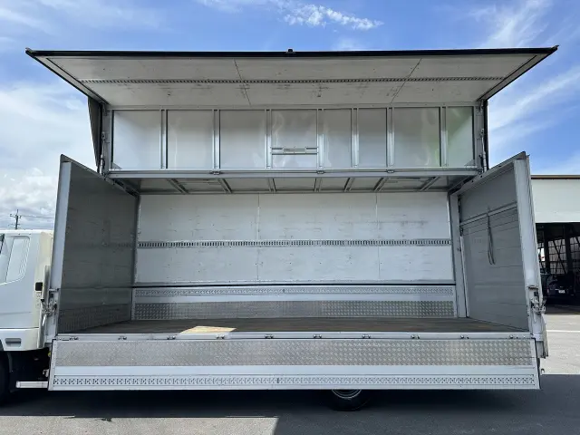 三菱 ファイター 2KG-FK62Fの写真5