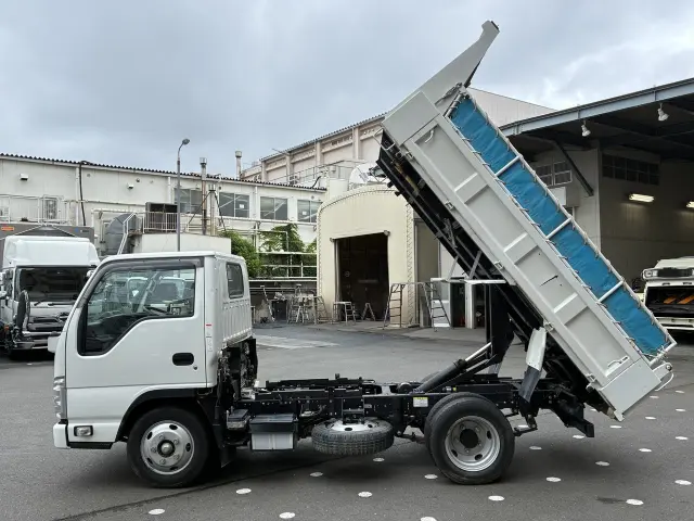 いすゞ エルフ 2RG-NKR88ADの写真5