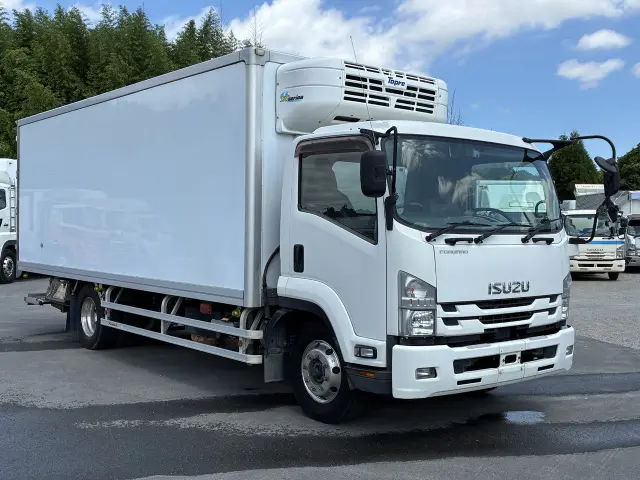 いすゞ フォワード 2PG-FTR90V2の写真7