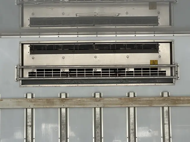 いすゞ フォワード 2PG-FTR90V2の写真13