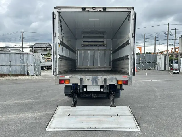 いすゞ フォワード 2PG-FTR90V2の写真3