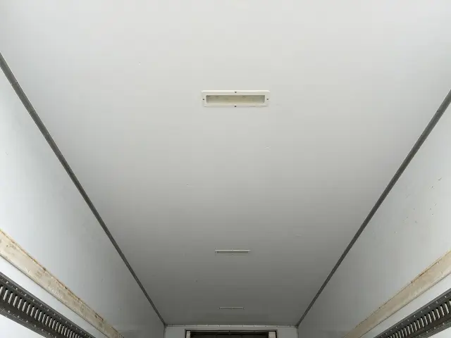 いすゞ フォワード 2PG-FTR90V2の写真20