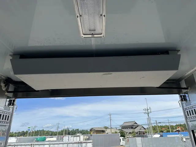 日野 プロフィア 2DG-FR1AHJの写真17