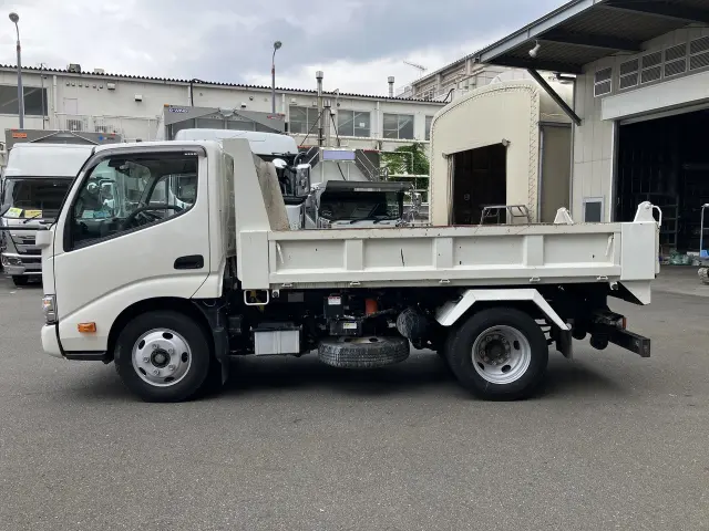 日野 デュトロ 2KG-XZU600Tの写真4