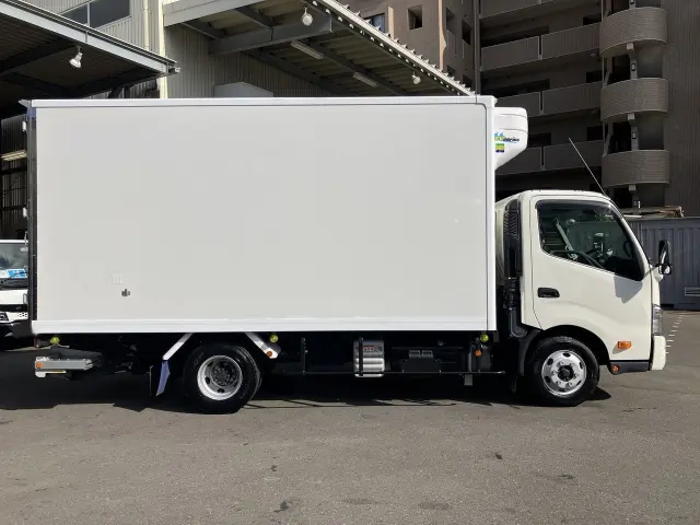 日野 デュトロ 2KG-XZU712Mの写真7