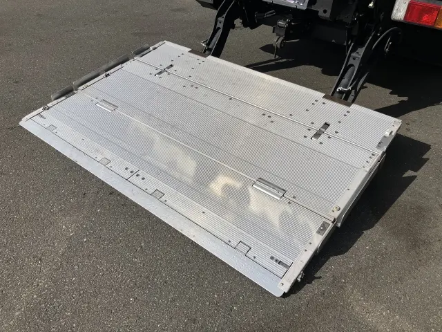 日野 デュトロ 2KG-XZU712Mの写真33