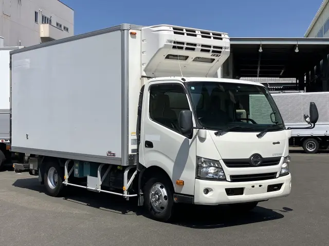 日野 デュトロ TKG-XZU712Mの写真8