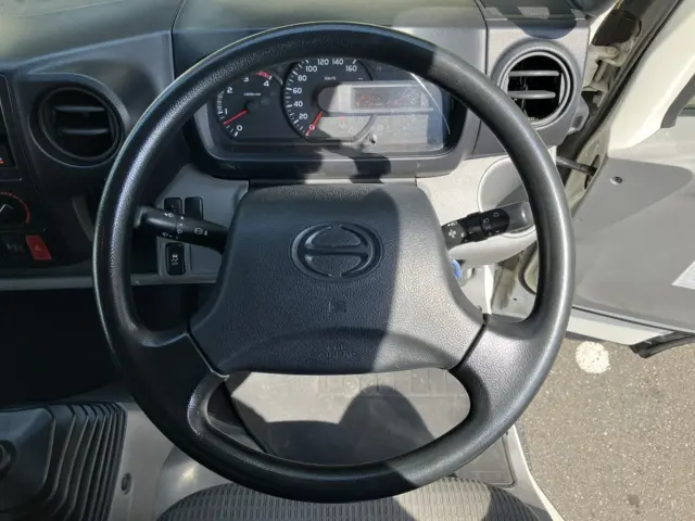 日野 デュトロ TKG-XZU712Mの写真20