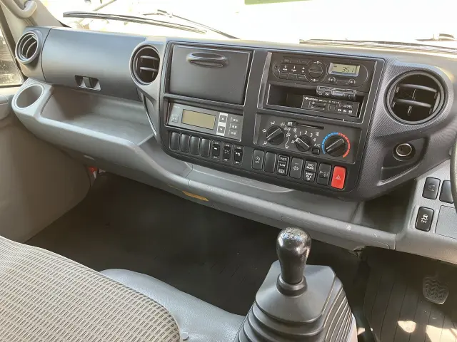 日野 デュトロ TKG-XZU712Mの写真21
