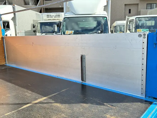 三菱 キャンター 2RG-FBA20の写真15
