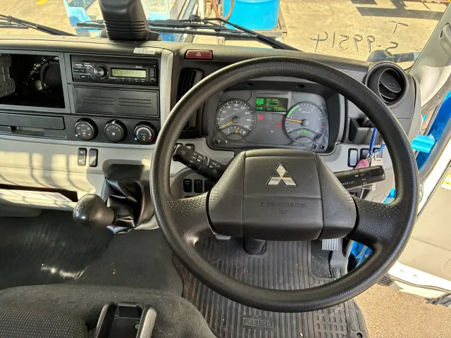 三菱 キャンター 2RG-FBA20の写真18