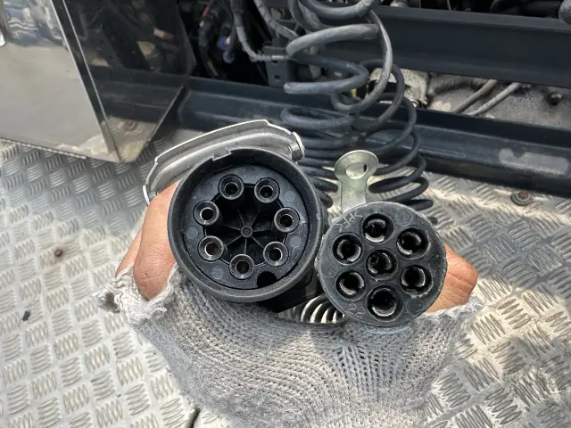 UD クオン 2PG-GK5AABの写真16