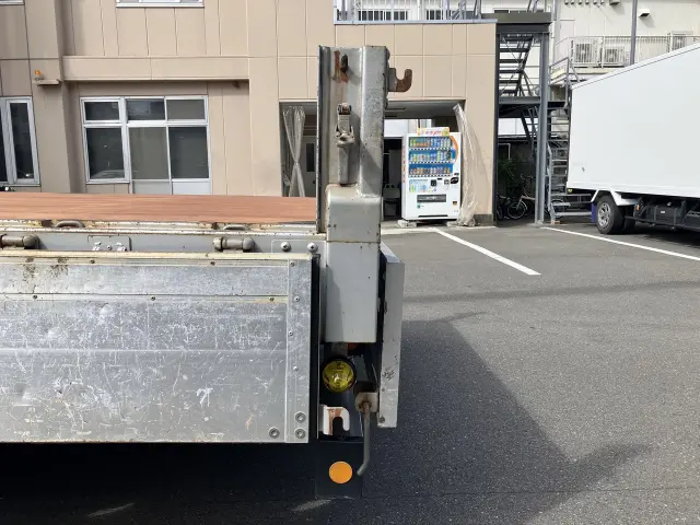 いすゞ フォワード 2PG-FTR90V2の写真20