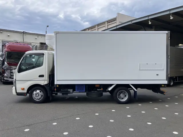 日野 デュトロ 2RG-XZU712Mの写真4