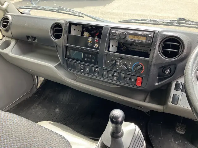日野 デュトロ 2RG-XZU712Mの写真21