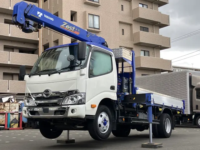 日野 デュトロ 2RG-XZU650Mの写真1