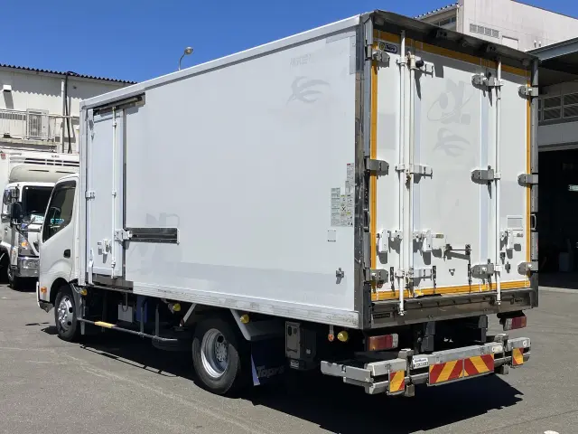 日野 デュトロ TKG-XZU712Mの写真6
