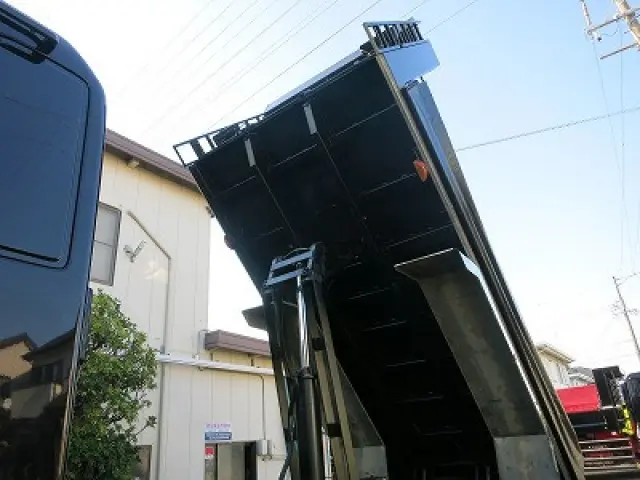 日野 プロフィア 2DG-FS1AGAの写真11