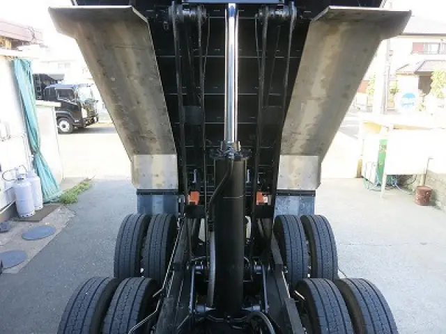 日野 プロフィア 2DG-FS1AGAの写真20