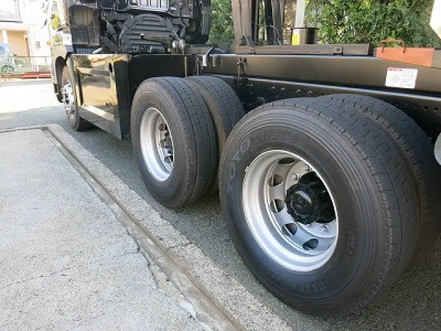 日野 プロフィア 2DG-FS1AGAの写真25