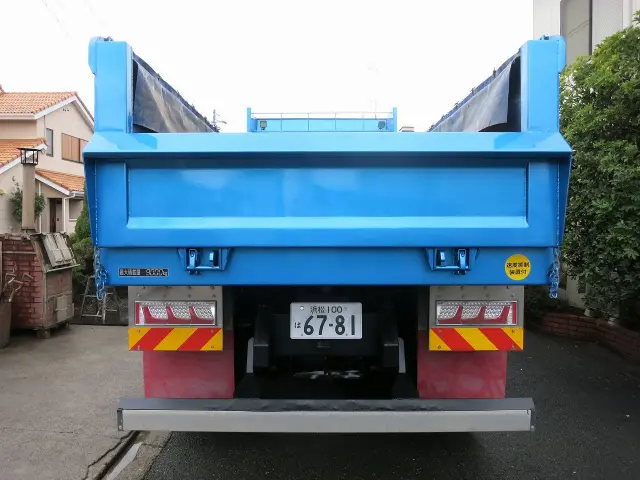 いすゞ ギガ 2PG-CXZ77CT(6x4)の写真6