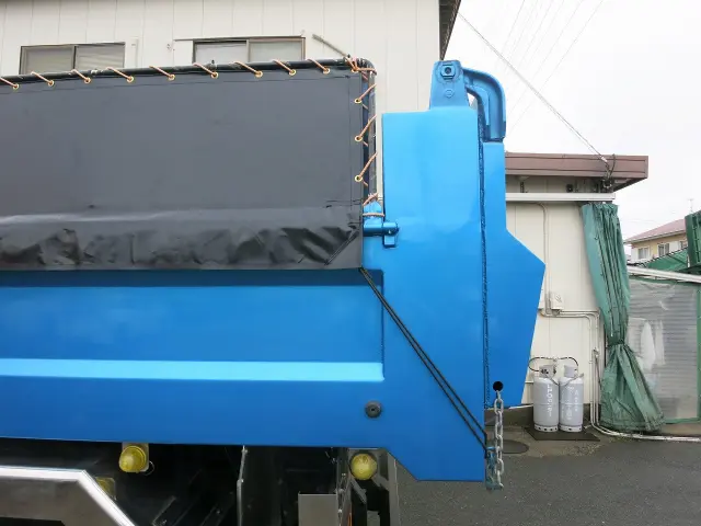 いすゞ ギガ 2PG-CXZ77CT(6x4)の写真11