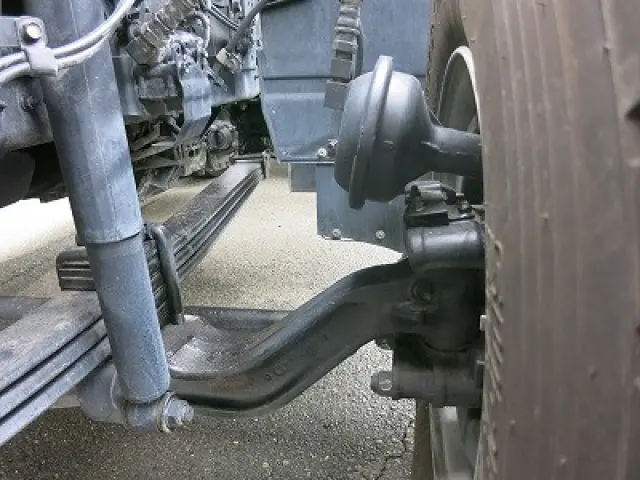 いすゞ ギガ 2PG-CXZ77CT(6x4)の写真23