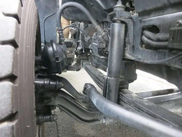 いすゞ ギガ 2PG-CXZ77CT(6x4)の写真24