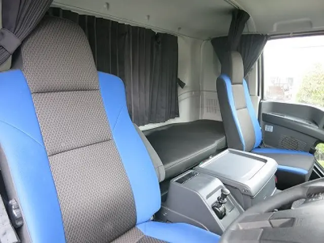 いすゞ ギガ 2PG-CXZ77CT(6x4)の写真27