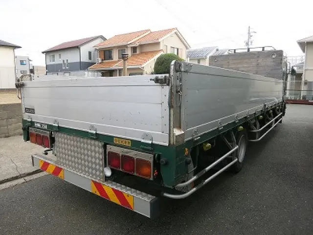 いすゞ フォワード TKG-FRR90T2(2WD)の写真4