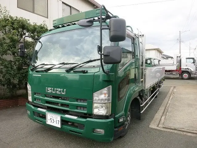 いすゞ フォワード TKG-FRR90T2(2WD)の写真5