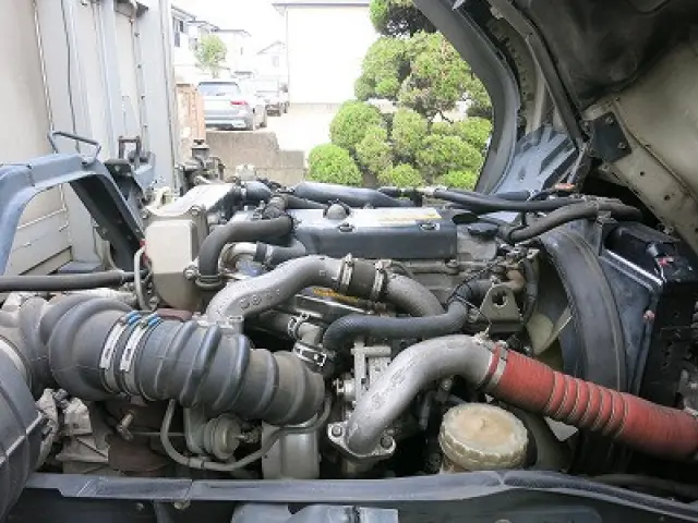 いすゞ フォワード TKG-FRR90T2(2WD)の写真13
