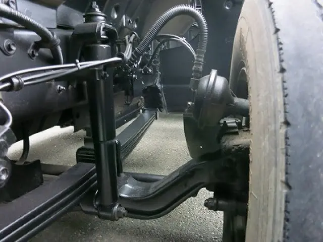 いすゞ ギガ QKG-CXZ77AT(6x4)の写真23