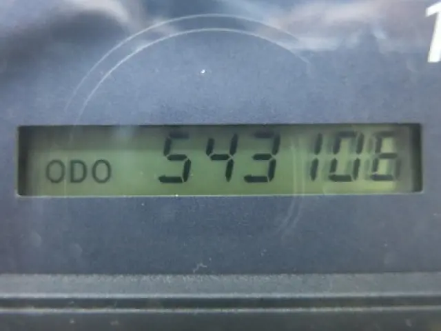 いすゞ ギガ QKG-CXZ77AT(6x4)の写真28