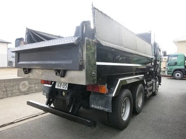 ＵＤ クオン QKG-CW5XL(6x4)の写真4