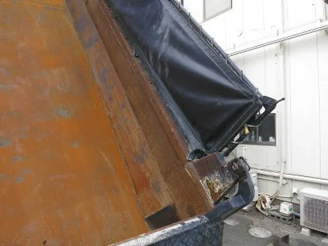 ＵＤ クオン QKG-CW5XL(6x4)の写真8