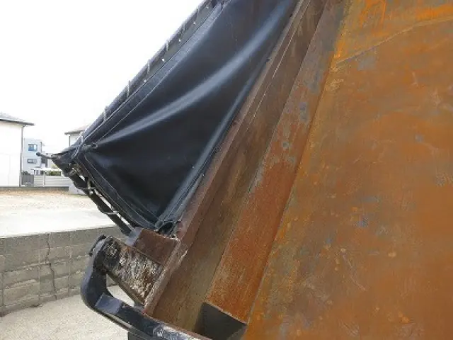 ＵＤ クオン QKG-CW5XL(6x4)の写真9