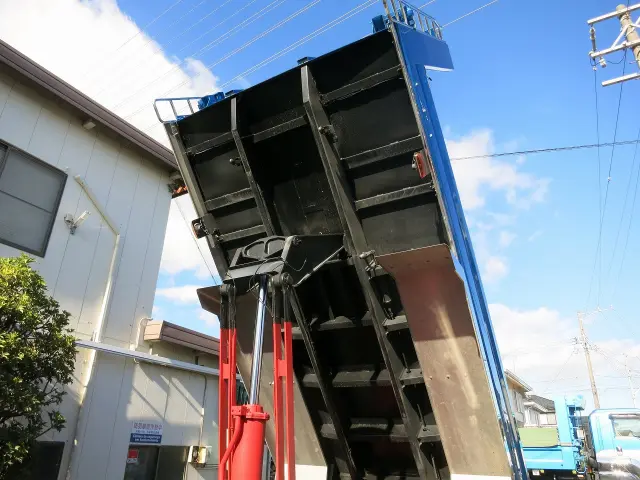 三菱 スーパーグレート 2PG-FV80VX(6x4)の写真9