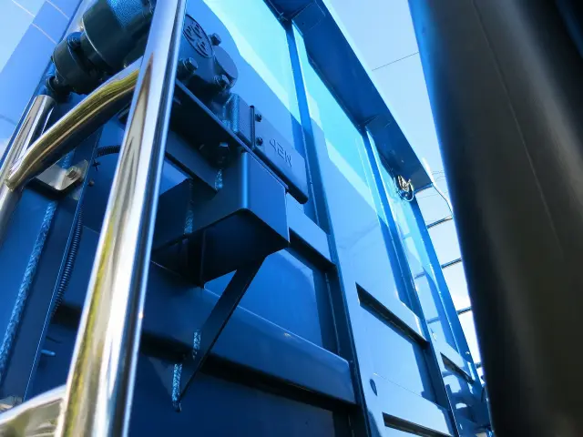 三菱 スーパーグレート 2PG-FV80VX(6x4)の写真10