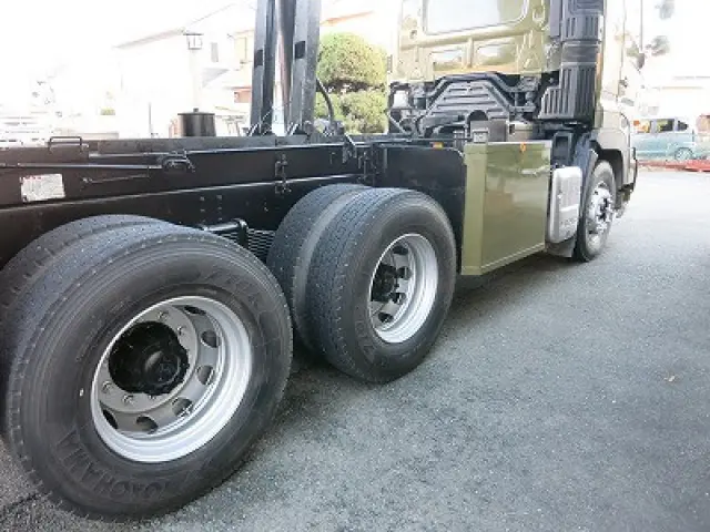 日野 プロフィア QKG-FS1EKAA(6x4)の写真24