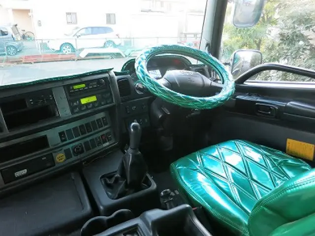 日野 プロフィア QKG-FS1EKAA(6x4)の写真27