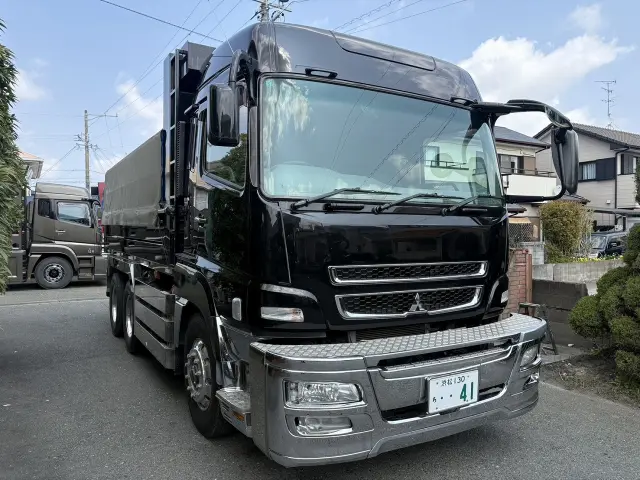 三菱 スーパーグレート QKG-FV60VX(6x4)の写真1