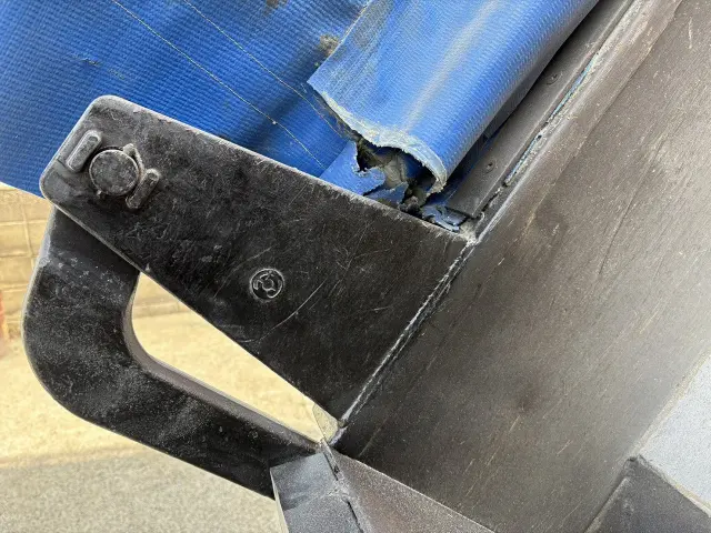 三菱 スーパーグレート QKG-FV60VX(6x4)の写真9