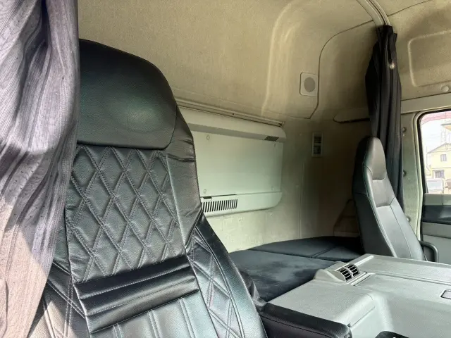 三菱 スーパーグレート QKG-FV60VX(6x4)の写真27