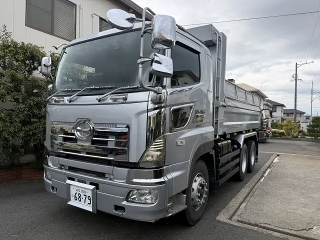 日野 プロフィア QKG-FS1EKDA(6x4)の写真2